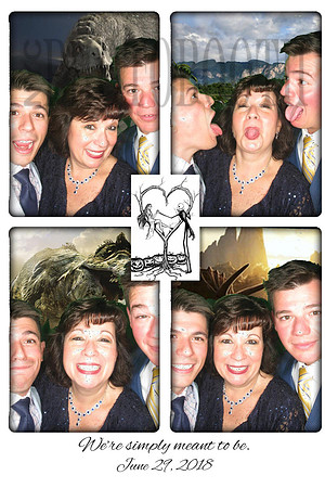 NYCphotobooth.com_CONTI_1_20180629_203738_comp